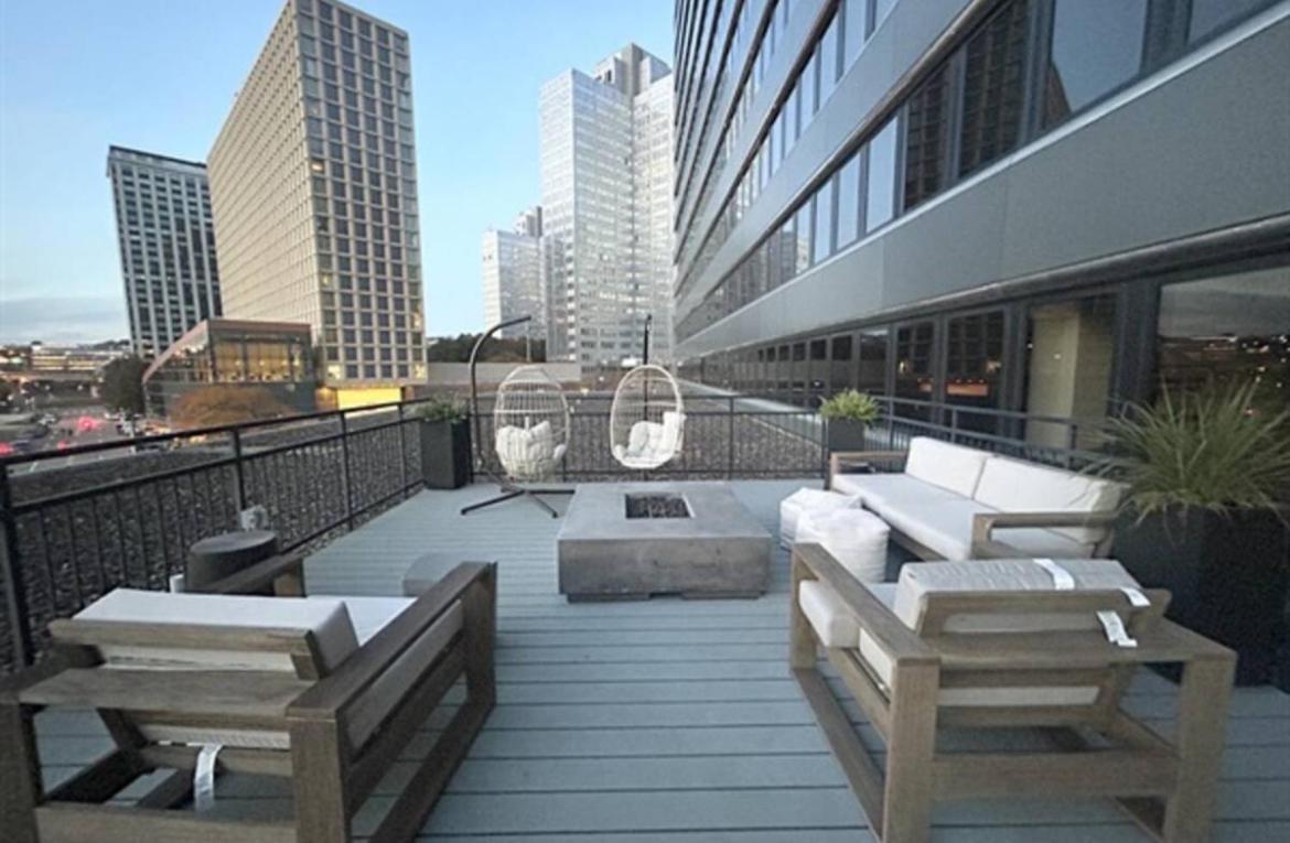 Sweeping Stadium Views Wonderfully Located 24-7 Parking Gym Lounge Питсбърг Екстериор снимка